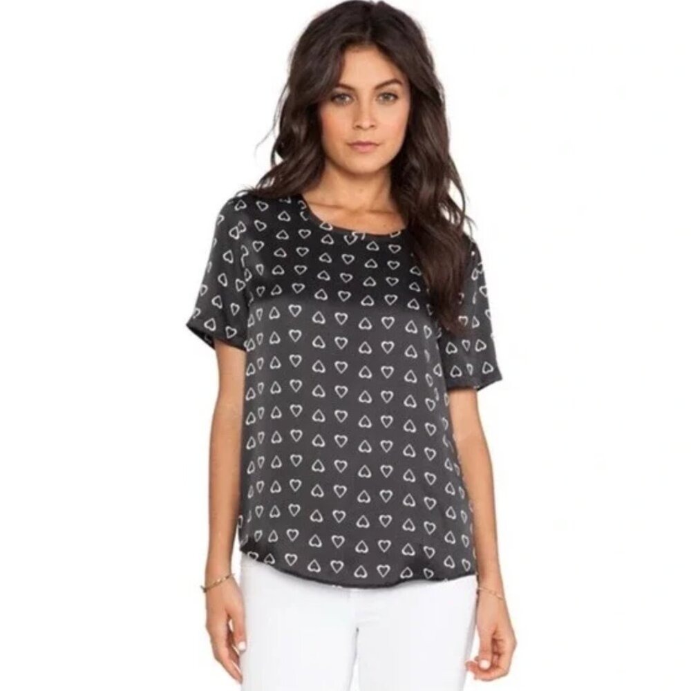 Equipment Femme Riley Heart Print Silk Short Sleeves Top Black/White